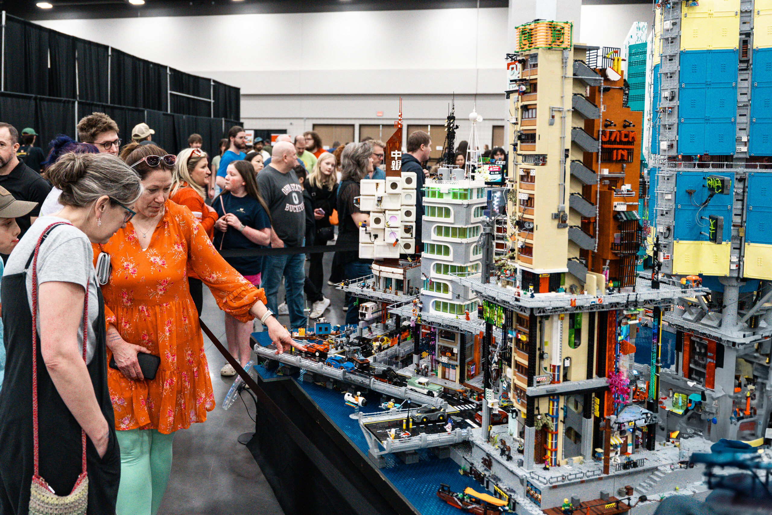 Families enjoying Brick Fan Event Nashville